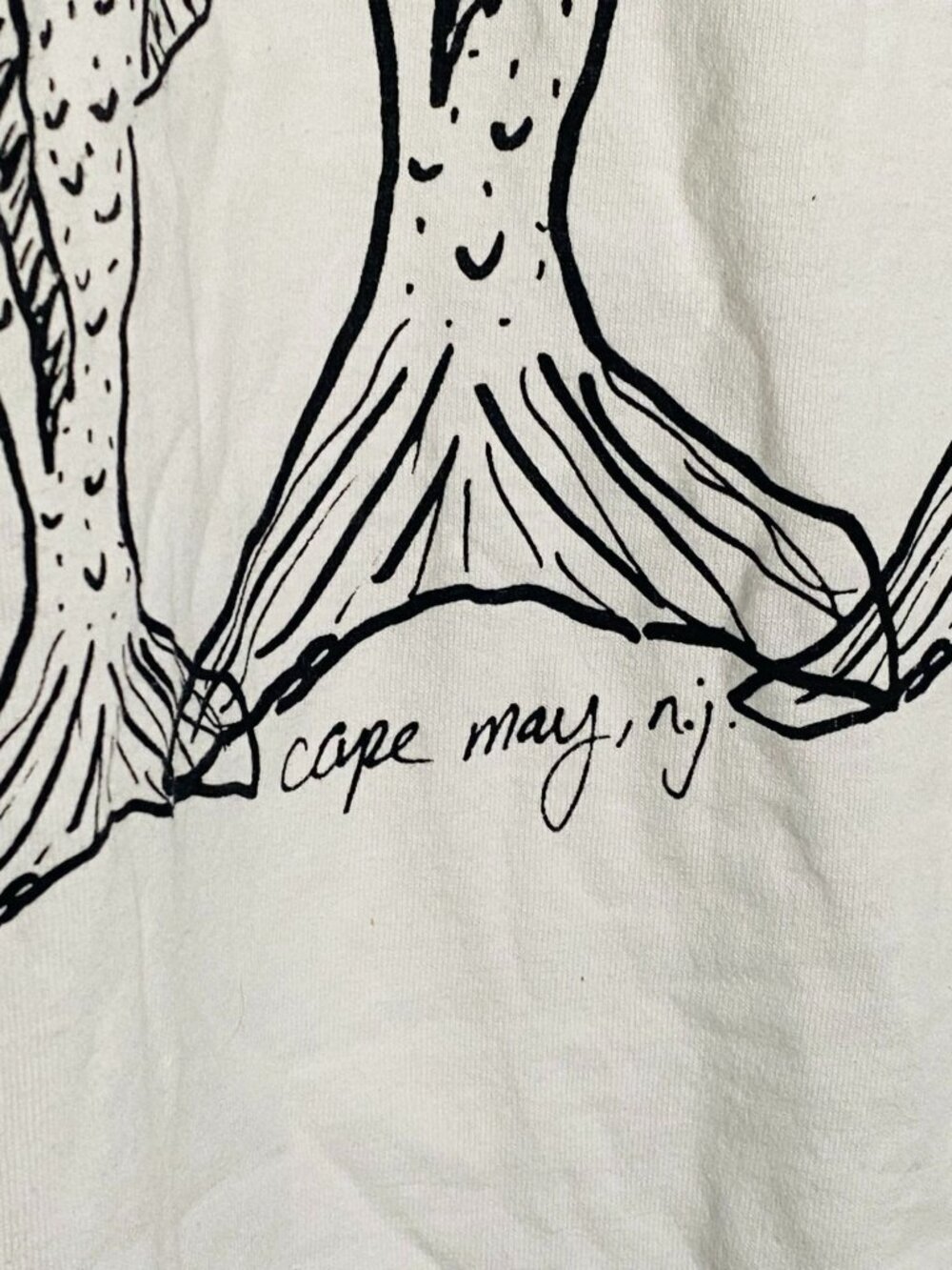 Cape May NJ Gildan Large Ultra Cotton Long Sleeve Shirt Funny Fish Graphic White - Picture 2 of 7